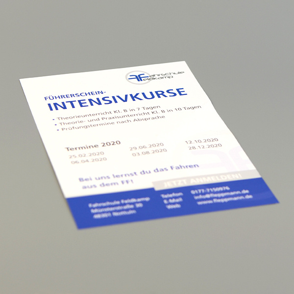 Aufbau eines Flyers für eine Fahrschule